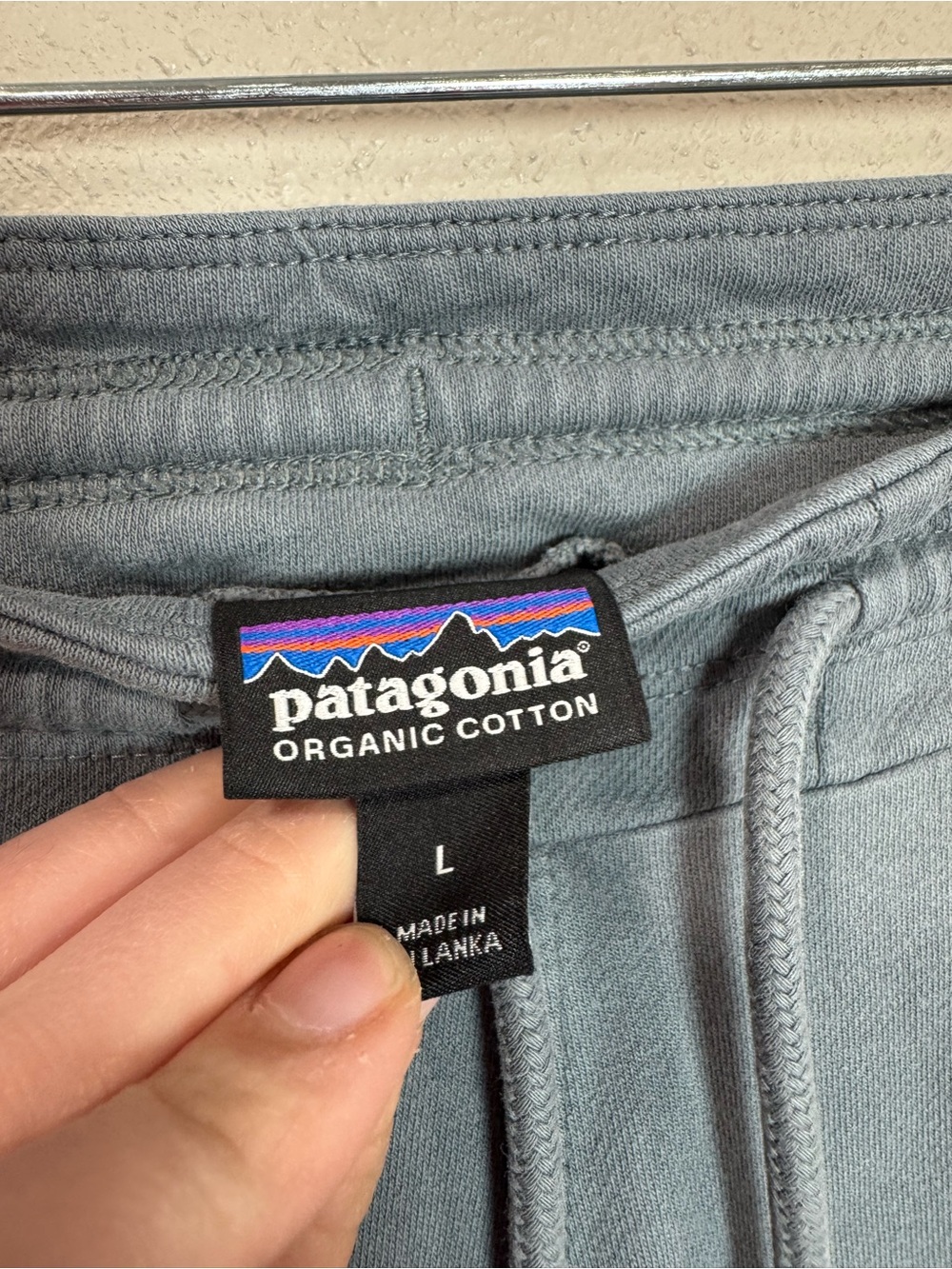 Patagonia Women's Organic Cotton Roaming Joggers - Picture 3 of 6